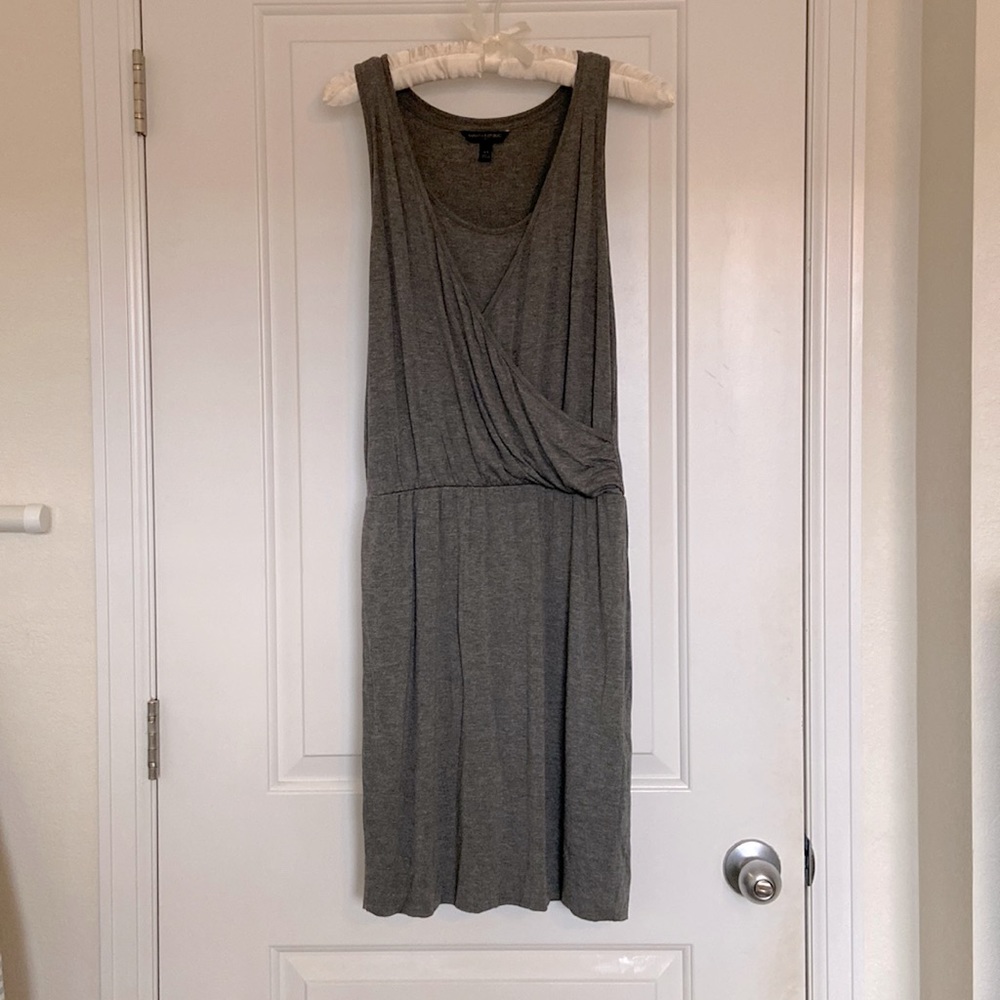 Banana Republic gray sleeveless jersey dress size XS - Picture 5 of 8